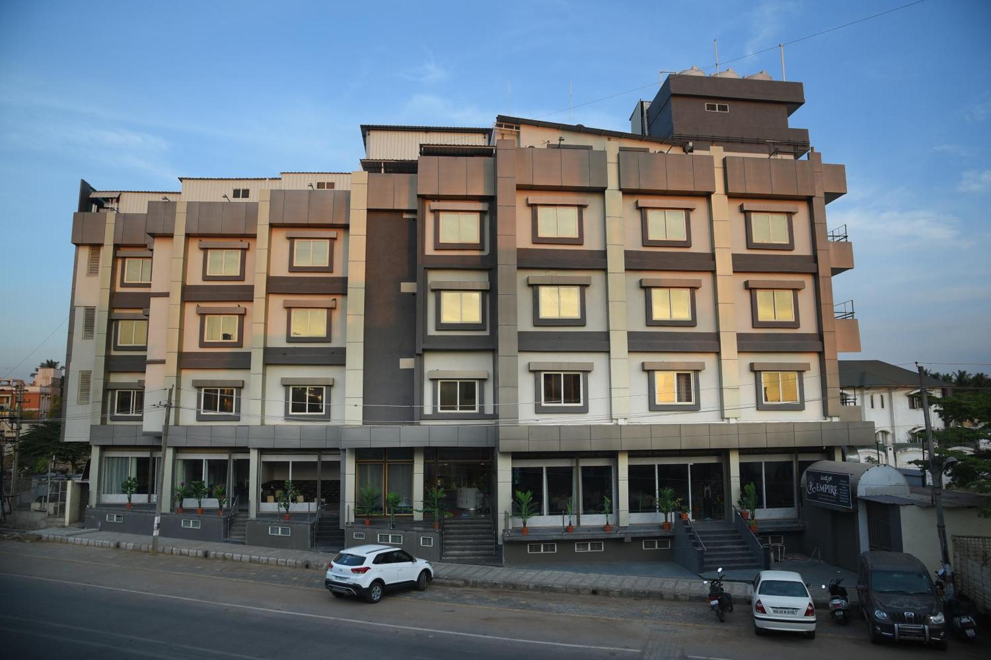 Hotel R Empire Revtree Davanagere Exterior foto